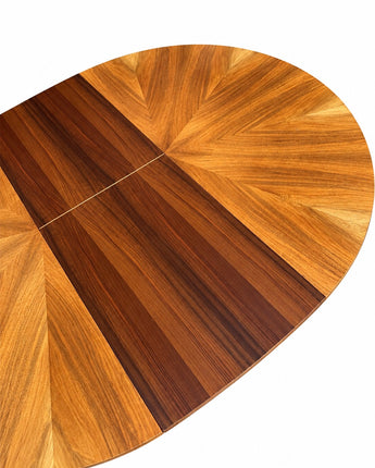 Round extendabledining table by EMU,Italy,1960s