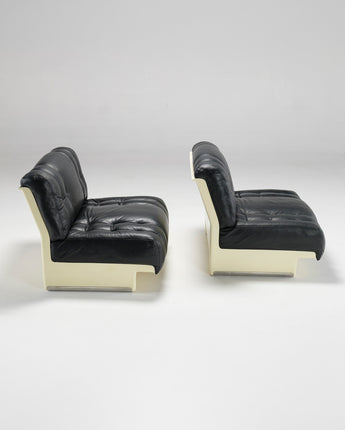 Pair of space age leather chairs, Italy, 1970s